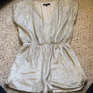 Glitter size medium romper